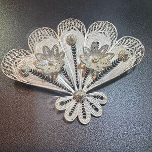 Elegant Silver Filigree Brooch